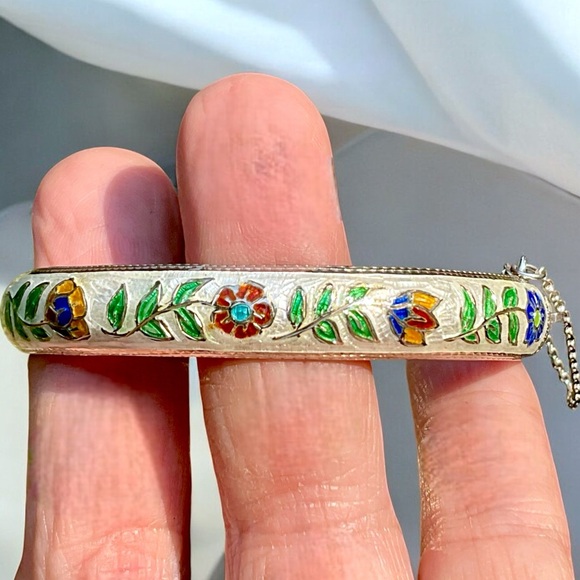 🌺Vintage Sterling Guilloche Enamel Bracelet - Picture 7 of 16